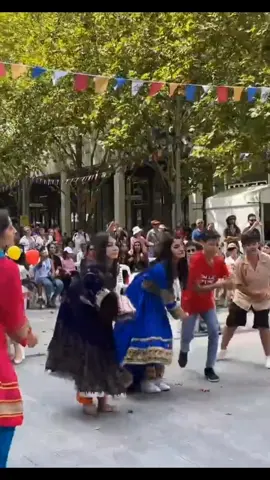 Afghan girl culture dance  #پشتون_تاجیک_هزاره_ازبک_زنده_باد🇦🇫 #fyp #eyes #afghangirl #pakhtun 
