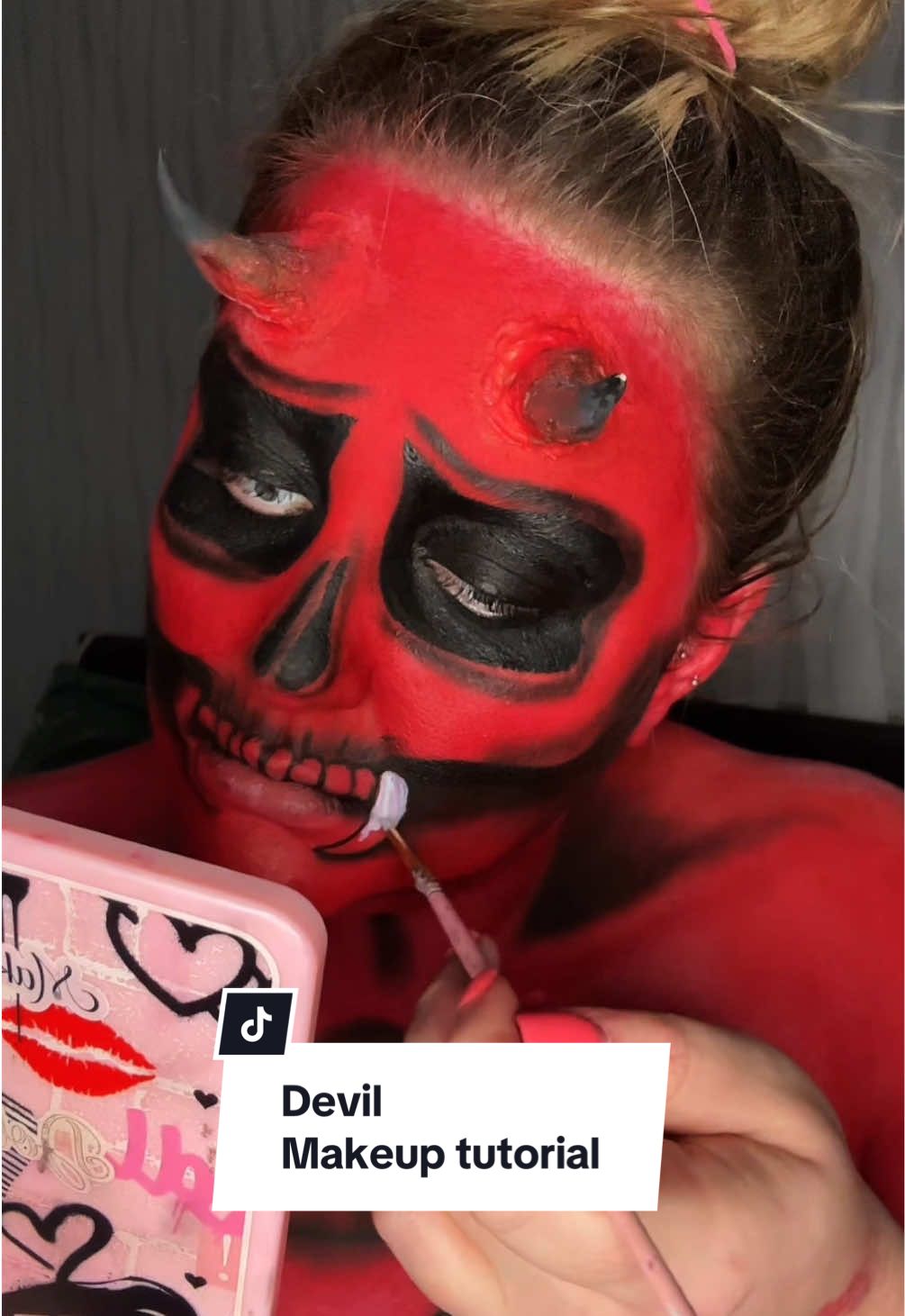 Devil Makeup tutorial 😈❤️ ib; sammyjoartistry ❤️ #halloweenmakeup #devil #devilmakeup #31daysofhalloweenmakeup #makeuptutorial @Trigwell Cosmetics @Coloured Contacts 👁 @Fusion Body Art @LaRoc Cosmetics  @rimmellondon @Studio London @BEAUTY BAY @SuperdrugPR @BPerfect Cosmetics @staceymariemua 