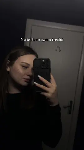 Adevărul este că această mască de la @Noir Cosmetics te face să iubești mai mult serile liniștite, acasă, mai mult decât orice altceva.  #noircosmetics #argilaroz #skincare #punctenegre #rutinadeskincare 