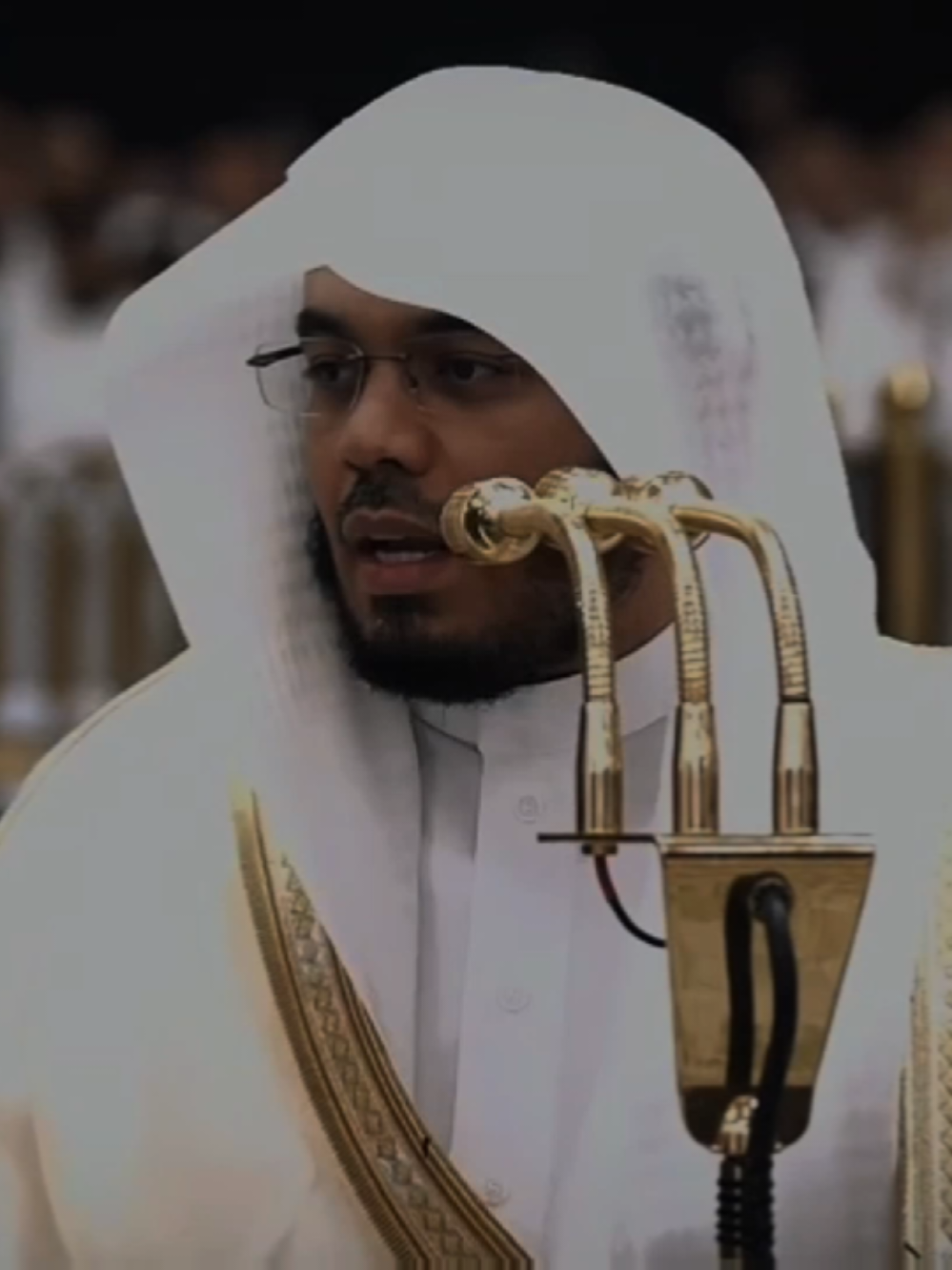 واعلموا يا عباد الله ، أن الاستغفار ...! من اعظم اسباب تنزل الرحمات😔🤍 #ياسر_الدوسري #قران #اكسبلور #الاستغفار 