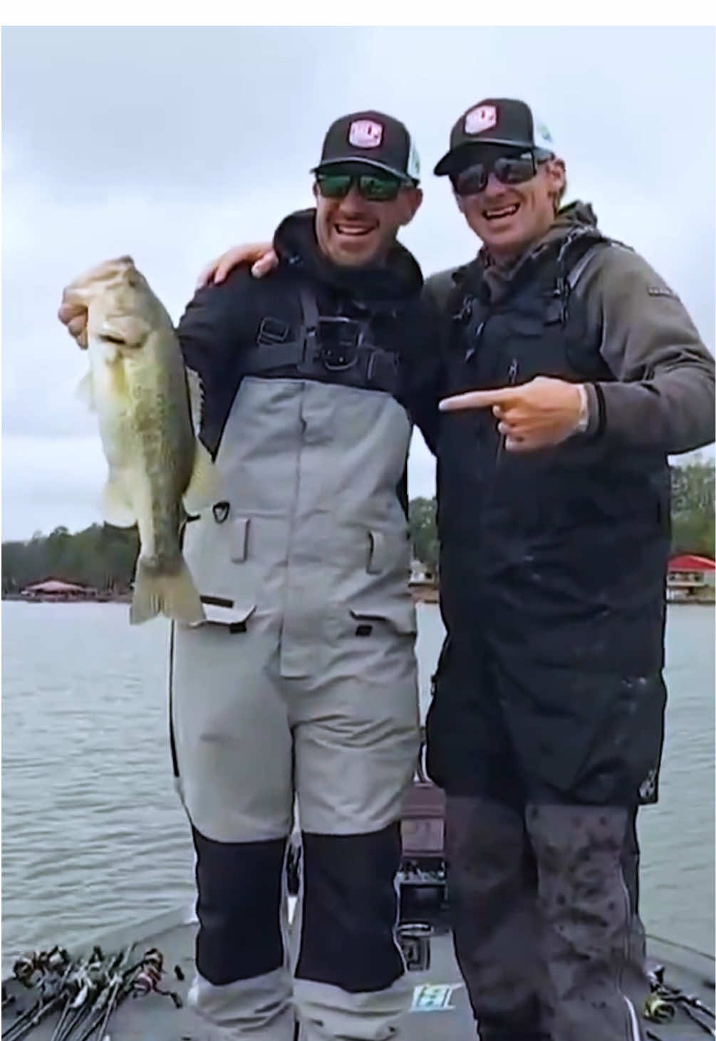 @Jacob Wheeler and @DC Fishing are having a great time on Championship Day at the Patriot Cup. Logan Martin has been good to them. Here Wheeler gets a 3-13 largemouth fishing off the back of the boat. @foldsofhonor @B&W Trailer Hitches @FishingClash @bassproshops  #fishing #partner #loganmartin #largemouthbass #teamseries