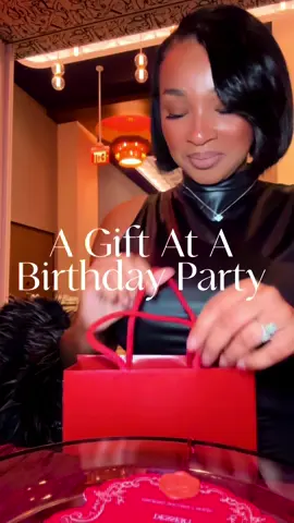 A Gift At A Birthday Party??? 🥳 😍 i had a amazing time & loved the drinks, food, & decor ❤️ Happy birthday boo & thanks for invite & gift 🫶🏼 #fyppppppppppppppppppppppp #bdaygirl 