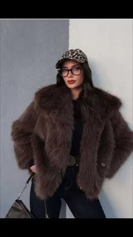 Pellushi më i kerkuar dhe cilesi premium❄️s m l Cmimi:4200 leke #veshje #OOTD #trend2025 #veshje #albania 