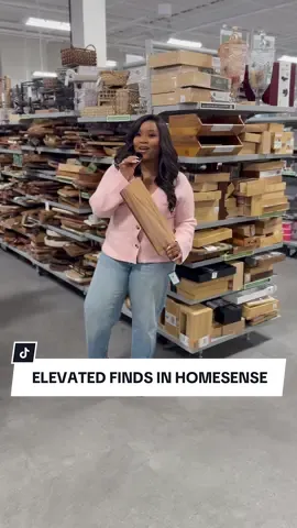The one thing I learned from shopping @homesense_us is that I need more upper body strength! 😂😂 What’s your favourite things to grab from there? For me it’s always Wine Glasses, Oven Roasters and Thank You Cards. There are so many elevated finds there that are great quality and come in handy for hosting dinner parties and making your home feel like an oasis.  Many of the items you find in @homesense_us / @tjmaxx can also be found in @homesense_ukie / @homesensecanada and @tkmaxxuk - I’ve been to all of the above in each country and the homeware section always feels like a great adventure! Love, Marbie  #homedecor #tjmaxxfinds #homesense #interiordecor 