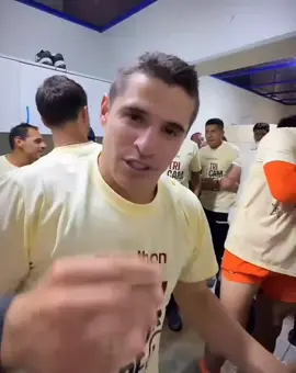 Tribidin 💛🤫 #tricampeon #universitariodedeportes #campeon #liga1 