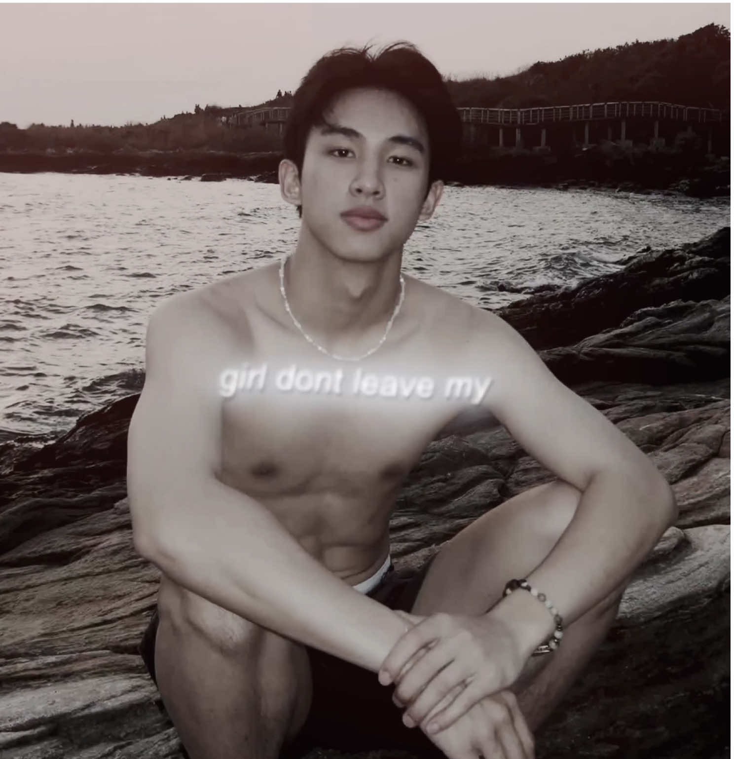 i had to edit surf to kwn & i need head2head episode 2 ALREADY like damn please. im so ready for surfjava :p || #surf #surfpatchara #surfjava #gmmtv #head2head @Surf Surf 