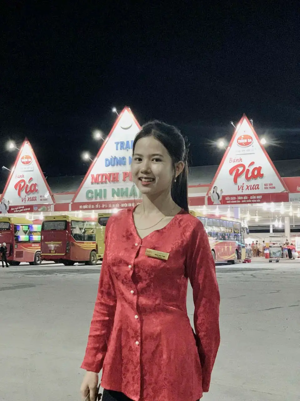 Anh muốn trở thành một người tử tế, một người dịu dàng với riêng em. Một người luôn quan tâm và cố gắng yêu em thật nhiều. Yêu em bằng tất cả những gì tốt đẹp nhất anh có, luôn muốn làm thế giới của em chỉ ngập tràn niềm hạnh phúc.❤️