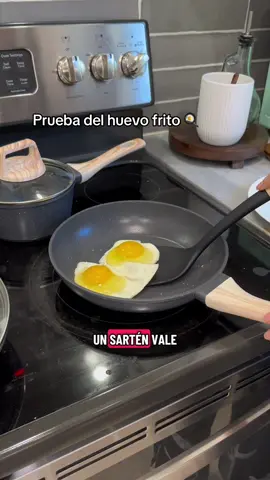 Que facil fue freír 2 🥚🥚 #soday #nonstickcookware #nonstickpans #kitchenhack #tiktokshopblackfriday  