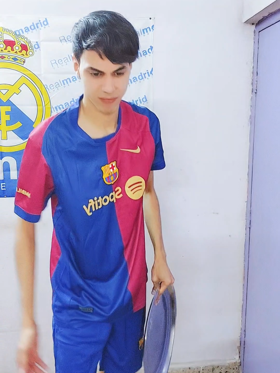 البرشلوني بعد الكلاسيكو😂🤣 #كلاسيكو #لامين_يامال #ريال_مدريد #realmadrid #برشلونة 