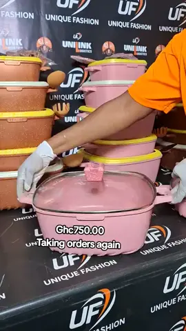 spice up your kitchen with this cookware  Ghc750.00 Link in bio to order or search @uniquefashiongh on telegram to place your order 