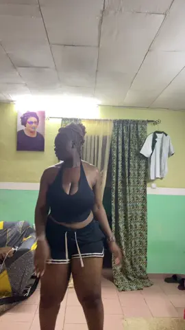 I wasn’t on titktok When it was trending soooo Just popped on it this night #oldtrend #creatorsearchinsight #237tiktoker🇨🇲 #fyp #usa_tiktok 