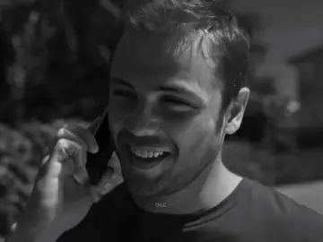 يكلمها ومايدري ان قدها ودعت😔 #العهد_söz_يافوز_بهار #söz #yavbah #aybukepusat #tolgasarıtaş 