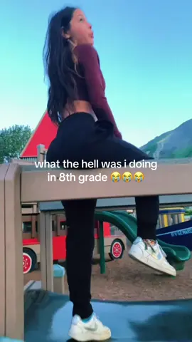 i’m crying and cringing of nostalgia #hughheffner #tana #nostalgia #blowthisup #fyp @Tana Mongeau 