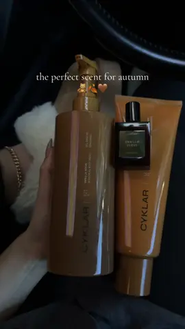 smells like the perfect autumn evening #cyklar #vanillaverve #vanillagirl 