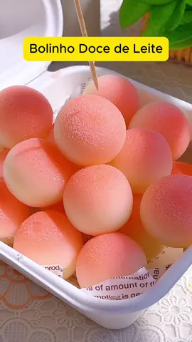 Rápido e Facil, as crianças amam. 300 ml de leite 1 colher de sopa de açúcar branco 70gr de amido de milho #comida #food #doce #cozinha #receita 