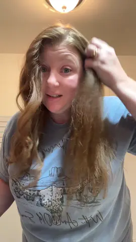 #curls #hairtime #curlingiron 