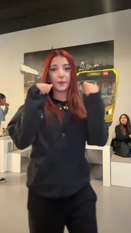 What happened in the backraound 💔🥀#fyy #viral #fyp 