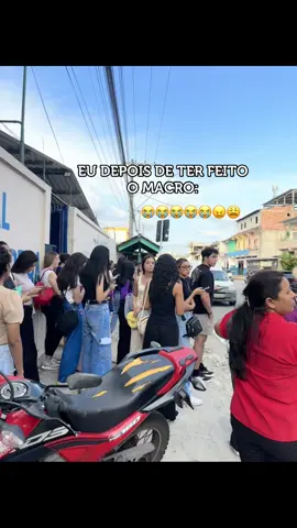 CAIU O MEU MUNDO😭😭😩 #enem #vestibular #faculdade #fyp #macro 