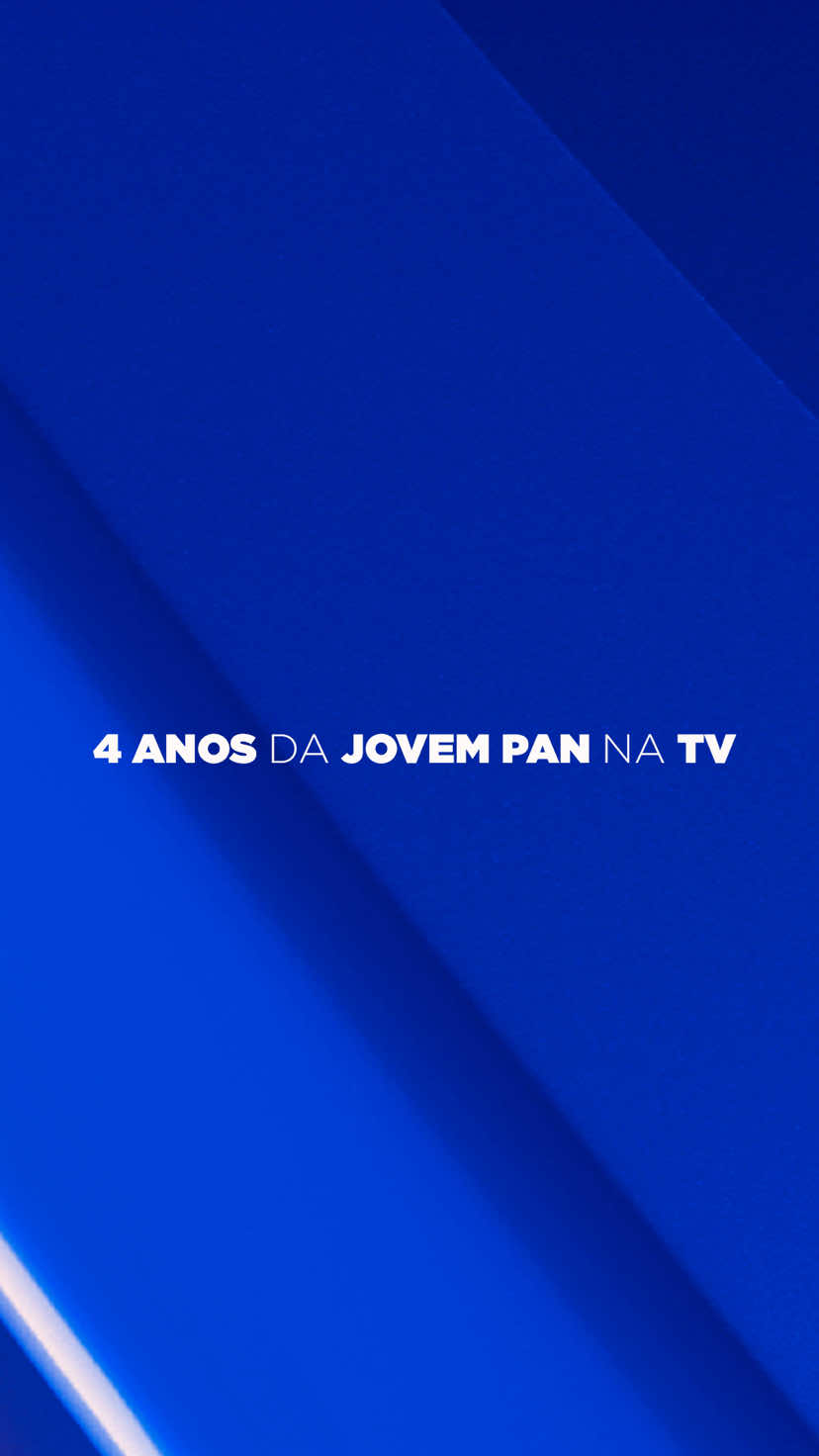 Há quatro anos no ar, a Jovem Pan News segue levando informação em tempo real, com credibilidade e pluralidade de opiniões. De estúdio em estúdio, de tela em tela, contamos as histórias que marcaram o Brasil e o mundo. Somos jornalismo 24 horas por dia — na TV, no rádio e na internet. Somos informação em todos os lugares. Somos a Jovem Pan News. 📺 Confira na JP News e Panflix 📌 Siga o nosso perfil @jovempannews  #JovemPanNews