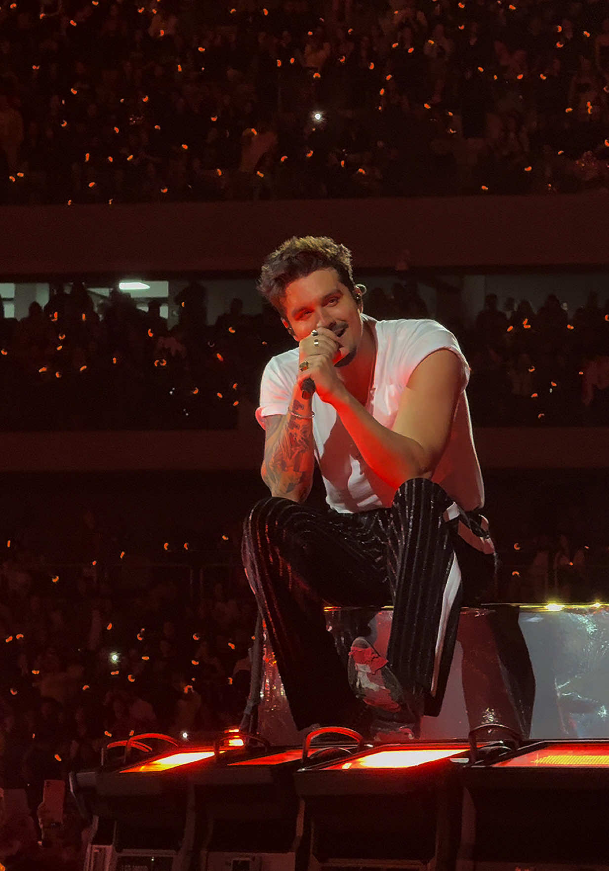 viciada nesse vídeo🥹🤍🤍 @Luan Santana #registrohistorico #luansantana #cantada 