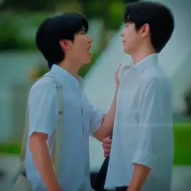 #JAYJINN ; curi-curi pandang 👀👀 . #seakeen #head2headseries #thaibl #gmmtv @sea_ta_lay @keen_keno 