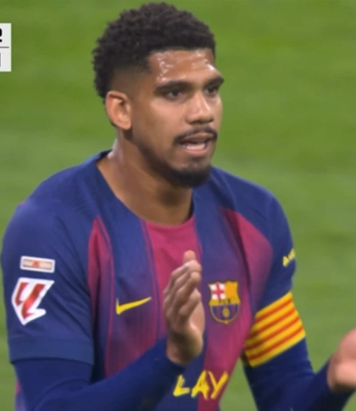 Mbappe has 0 goals against barcelona when Araujo is on the pitch☠️ #fyp #araujoarchive #futtfooty #fuutfooty 