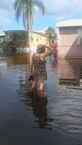 The crazy neighbor! #fyp #friends #funny #florida #elderly 