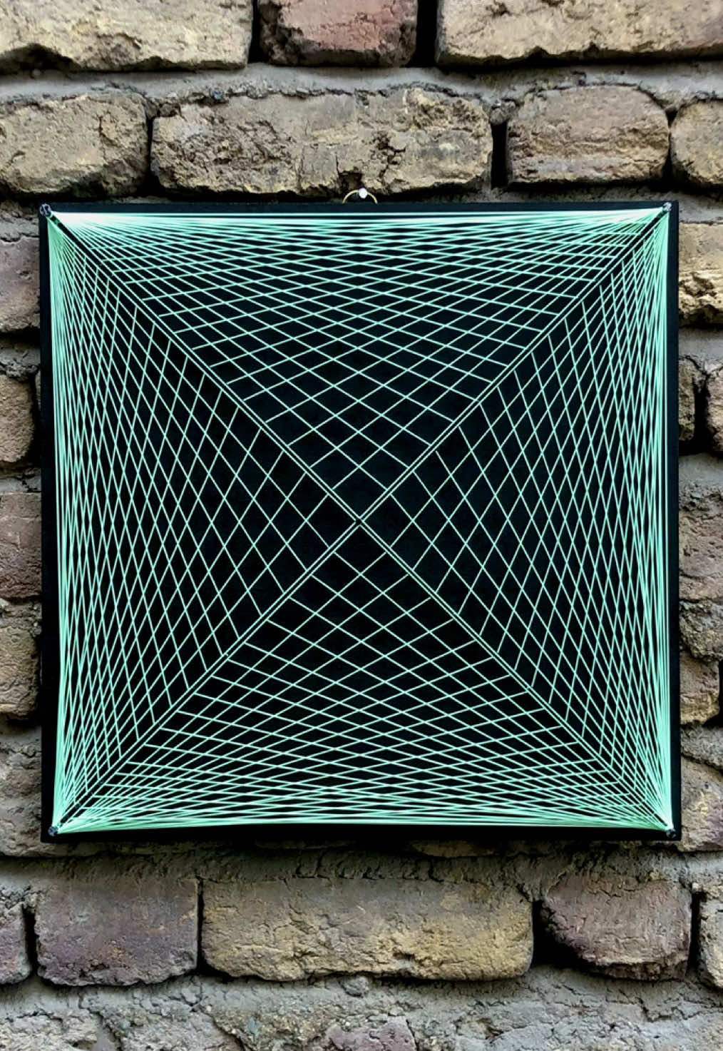 String Art🧵 . You can visit my YouTube channel to learn how to make string art . @Momix 🎵 #stringart #handmade #artwork #mandala #DIY 