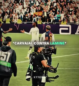 LAMINE VS CARVAJAL 😂 | ¿PERO CON MESSI? 🔥 #lamineyamal #messi #fcbarcelona #ElClasico #realmadrid 