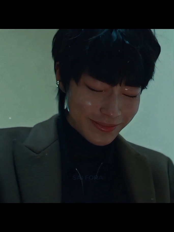 EU SEI QUE EU NÃO TENHO ESPAÇO NO SEU CORAÇÃO.  || BELEZA VERDADEIRA/ Han Seo-jun #fouryou #belezaverdadeira #edit 