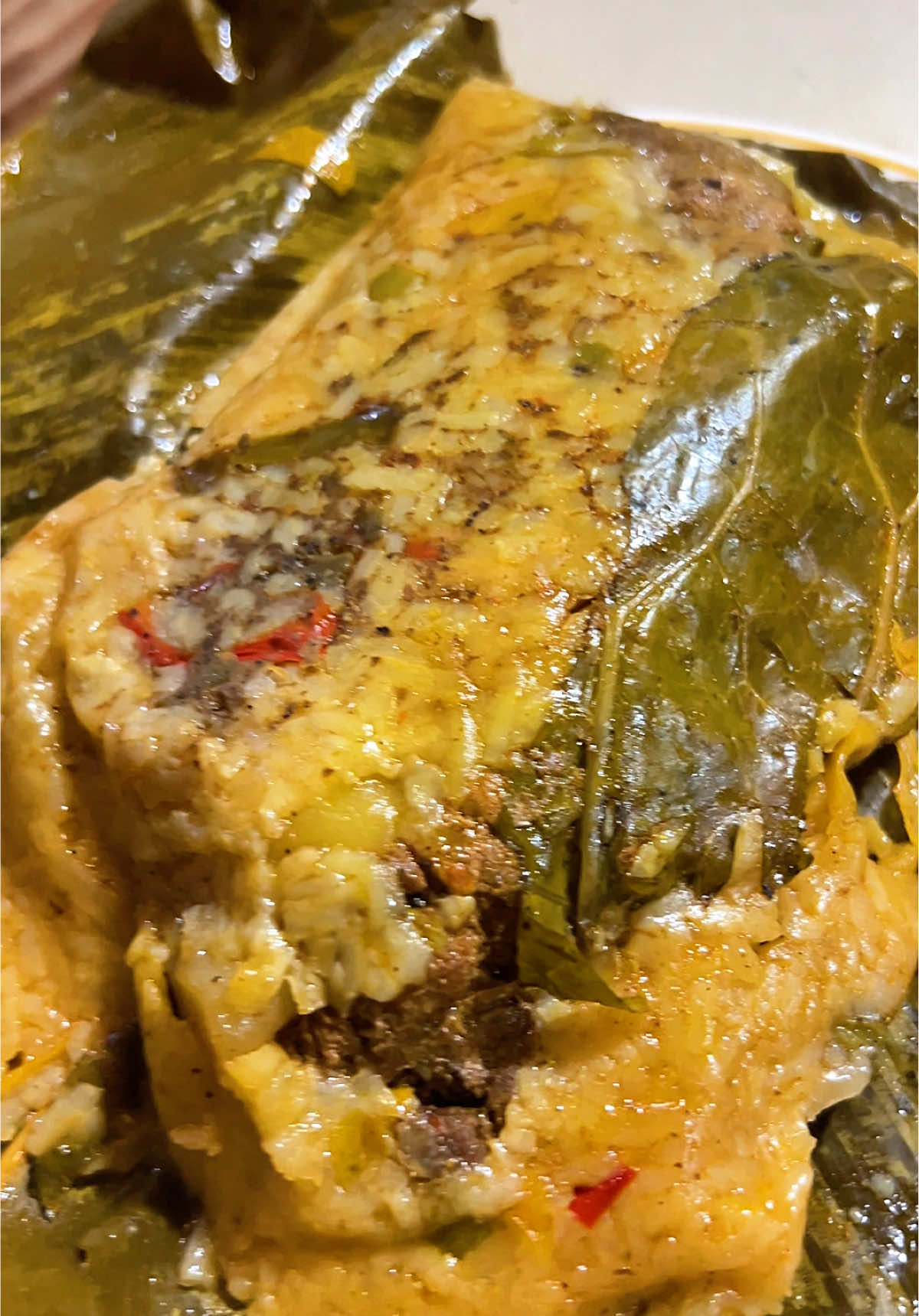 Domingo disponibles. No olvides agendar tu pedido con anticipación. Escríbenos al whatsaap 📲3058355855. Aparta tu pastel favorito #pasteldepollo #pasteldecerdo #pastelmixto. 