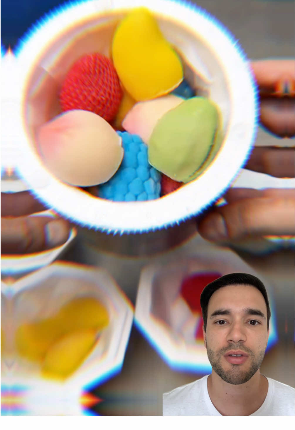 🍓 O sorvete do futuro já existe — e ele vem direto do Catar! 100% fruta, zero culpa e um visual que parece obra de arte. Algumas versões levam nozes, pistache e amendoim pra completar a perfeição. 👉 Curtiu? Compartilha com quem abriria uma loja dessas no Brasil! 📲 Segue @1negociopordia pra conhecer o próximo negócio viral antes de todo mundo. #99food #ovos #miojo #mousse #alimento    