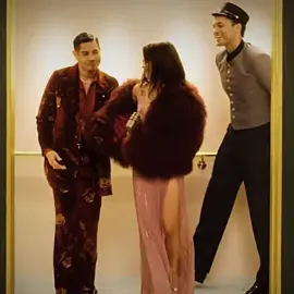 #jennaortega | her outfits. @ℒ𝒾𝑜𝓇𝒶✯ #edit #fypviral #wednesday #jennaortegaedit 