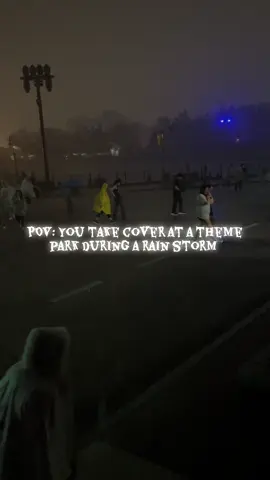 Nothing brings people together like a rain storm at a theme park. 🤣☔️⛈️ People from all walks of life huddled together during a Rain Storm at @Universal Orlando Resort    @Horror Nights Orlando #HorrorNights #FYP #universalorlando #themepark #funny 