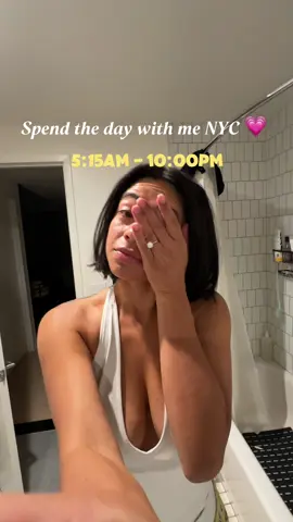 Spend the day with me living in NYC!! I normally post these style vlogs on IG but should I post them here too?  @Good Molecules @laneige_us @The Ordinary @OBAGI MEDICAL SKINCARE @Kiehl's Since 1851 @Youth To The People @ARM & HAMMER @skinsmart_antimicrobial @Sol de Janeiro @Spotify @Native Pet 