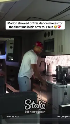 Marlon showed off his dance moves for the first time in his new tour bus 😭❤️‍🩹 #marlon #fyp 