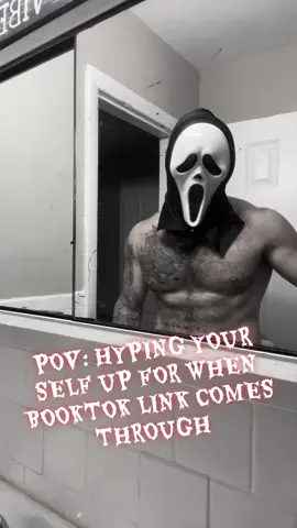 When the link hits you back 👻 #BookTok #booktokgirlies #fyp #masktok 