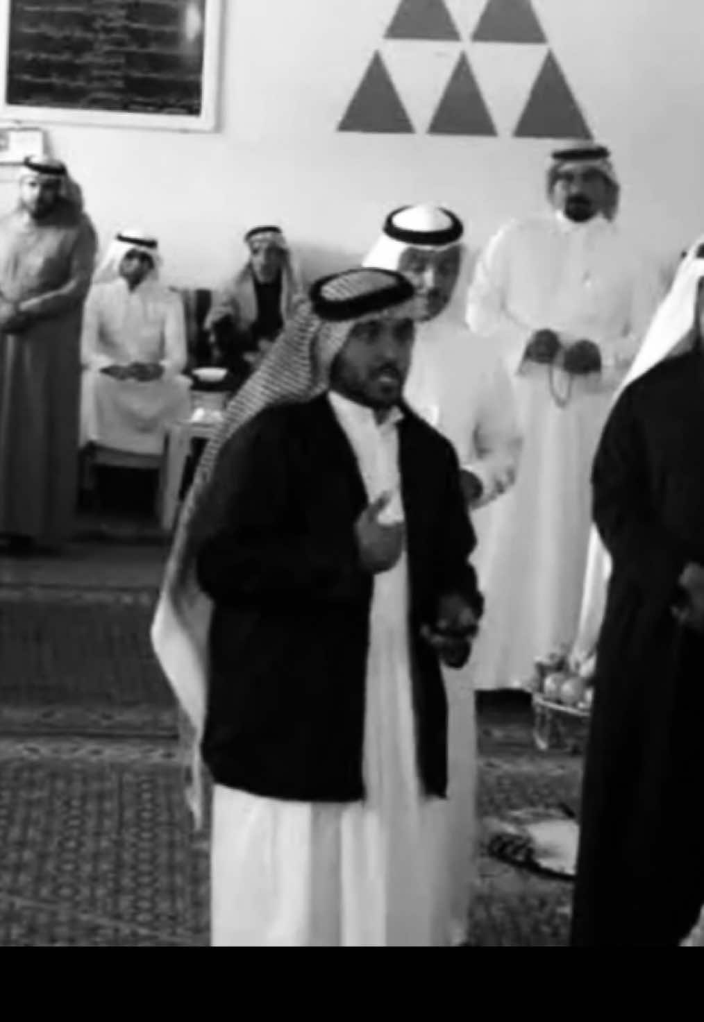 الشاعر: بندر بن ضيدان التميمي.                        #حايل #تميم #fyp #explore 