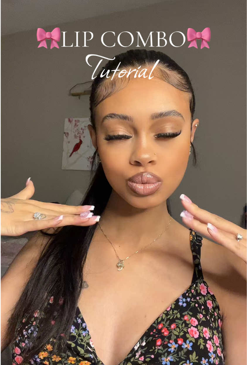 Baddie lip combo tutorial 😘🤏🏼🤏🏼  @NYX Cosmetics MX  #baddielipcombo #liptutorial #fypシ #grwm #makeup  