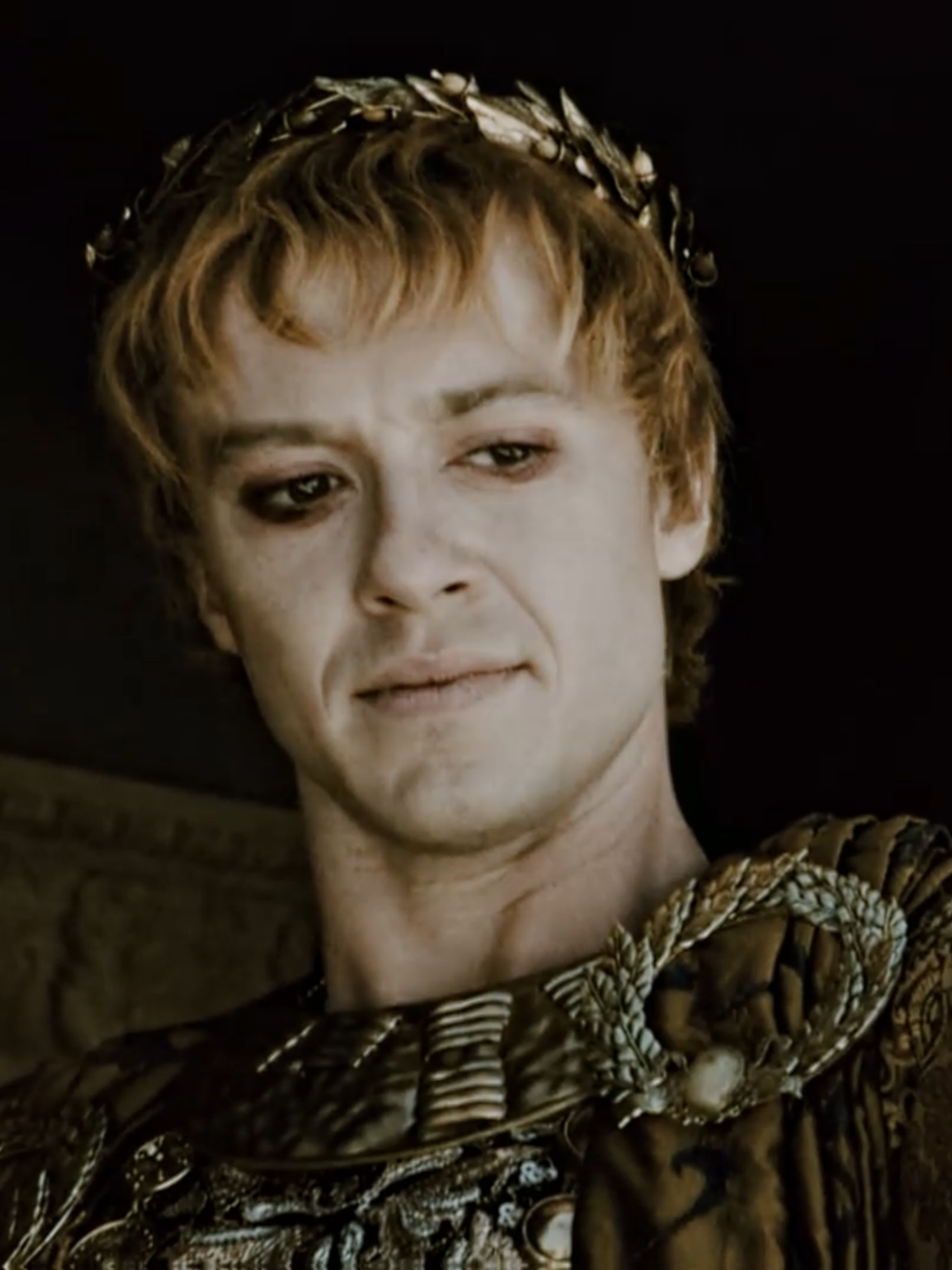 we are in the era of joseph colouring: josphsfilms || scenepack: vam6ifyscps #emperorgeta #emperorgetaedit #gladiator #gladiatoredit #josephquinn #josephquinnedit #fy #fyp #foryou #foryoupage