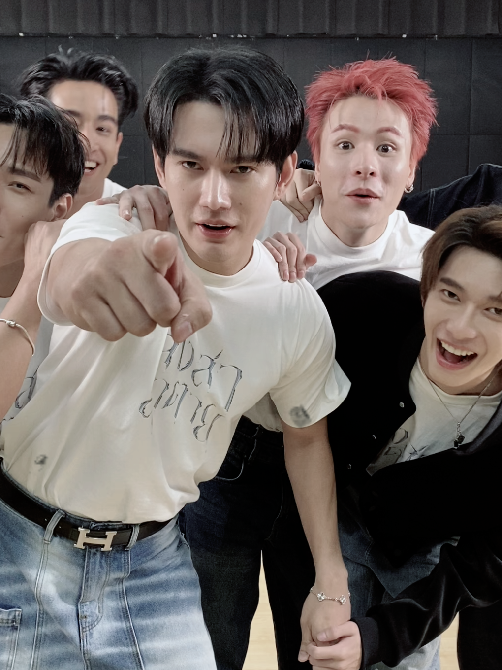 ในแต่ละเดือนจะใช้วันลาไปทำอะไรกัน มาฟังทีมนักแสดงซีรีย์ 