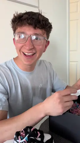 I cried making this 🥹🩷 #foryoupage #fyp #pregnancy #pregnant #25weeks 