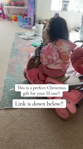 Kids electric scooter!! #scooter #kidsoftiktok #giftideas #tiktokshopfinds