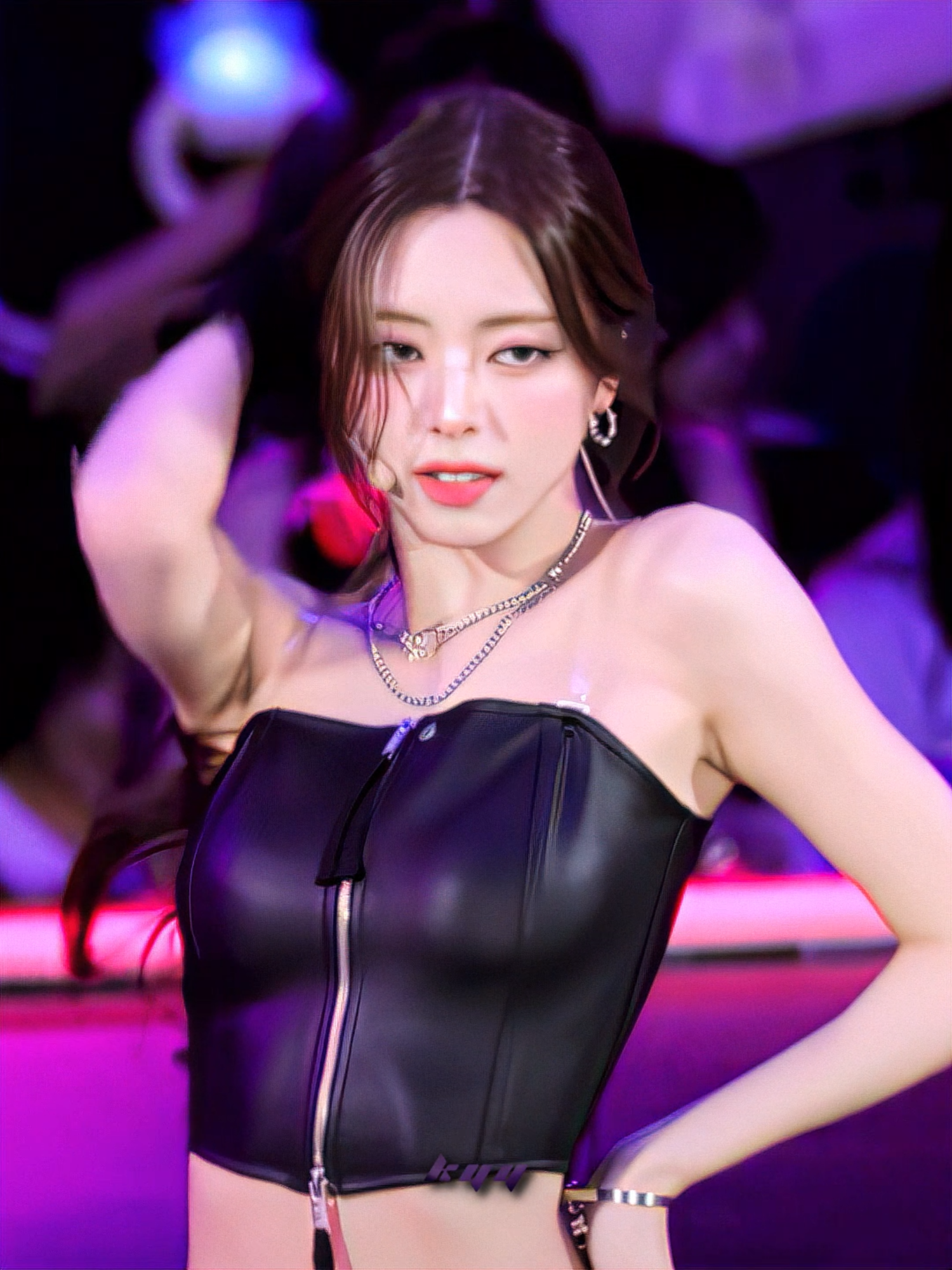 yunaaa 😍 #YUNA #ITZY #edit