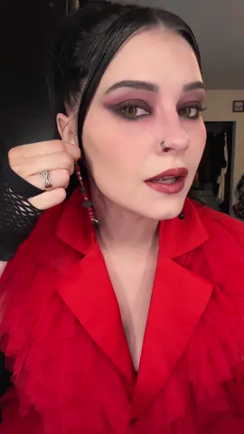 JEWELRY OF THE DAY! #31daysofhalloween #mysteryjewlerygirl #trending #halloweencostume #mysteryjewelryjar 