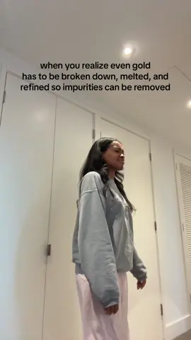 If you’re suffering right now as a Christian, read Hebrews 12. Refining leads to endurance which leads to holiness if we choose obedience 🤌🏾🤌🏾🤌🏾😇 #jesus 