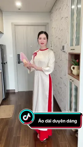 Áo dài gấm suông duyên dáng #thaoxinhnha #review #aodai #aodaicachtan #aodaivietnam 