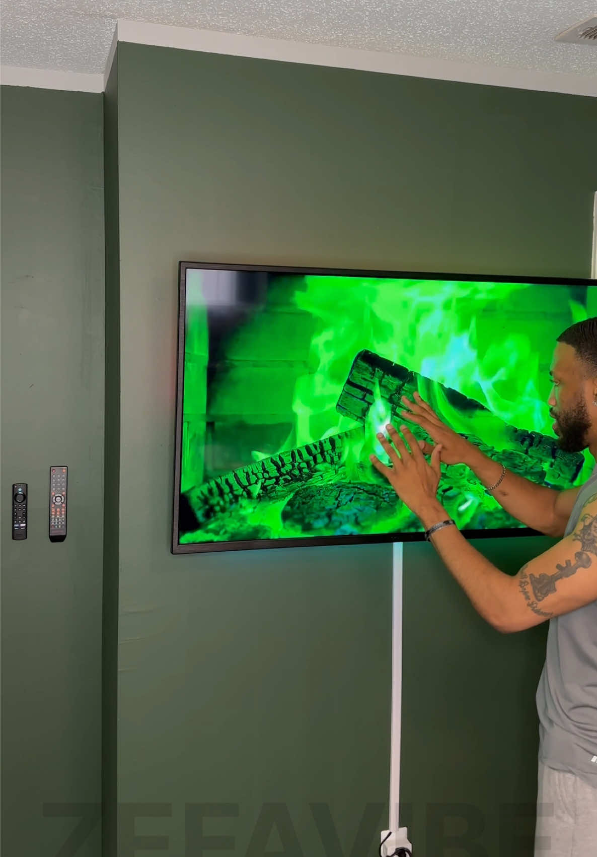 Fall in love when you're ready, not when you're lonely 🫂 (Part 2) P.S. Thank y’all for the BDay Support 🤞🏽🌱  #ZefAVibe #diycontent #interiordecorating #blackfurniture #homeofficedecor                        