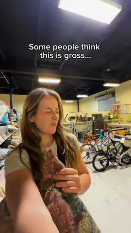 Thrifting pillows for Fall!  Come see me & shop at @vintagemarketdaysjacksonville Nov. 14-16th Clay County Fairgrounds