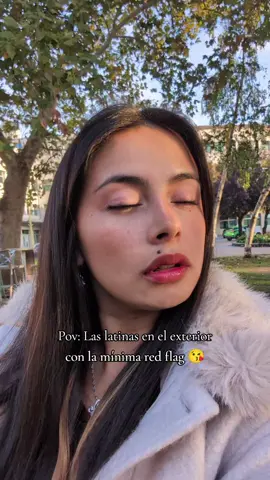 Mírame feo no más, 😘 jajaja pico y te peinas... @Angie Mesa 🍒 • Te sigue  #bellissima #morena #latina #angiemesa #latinasbelike 